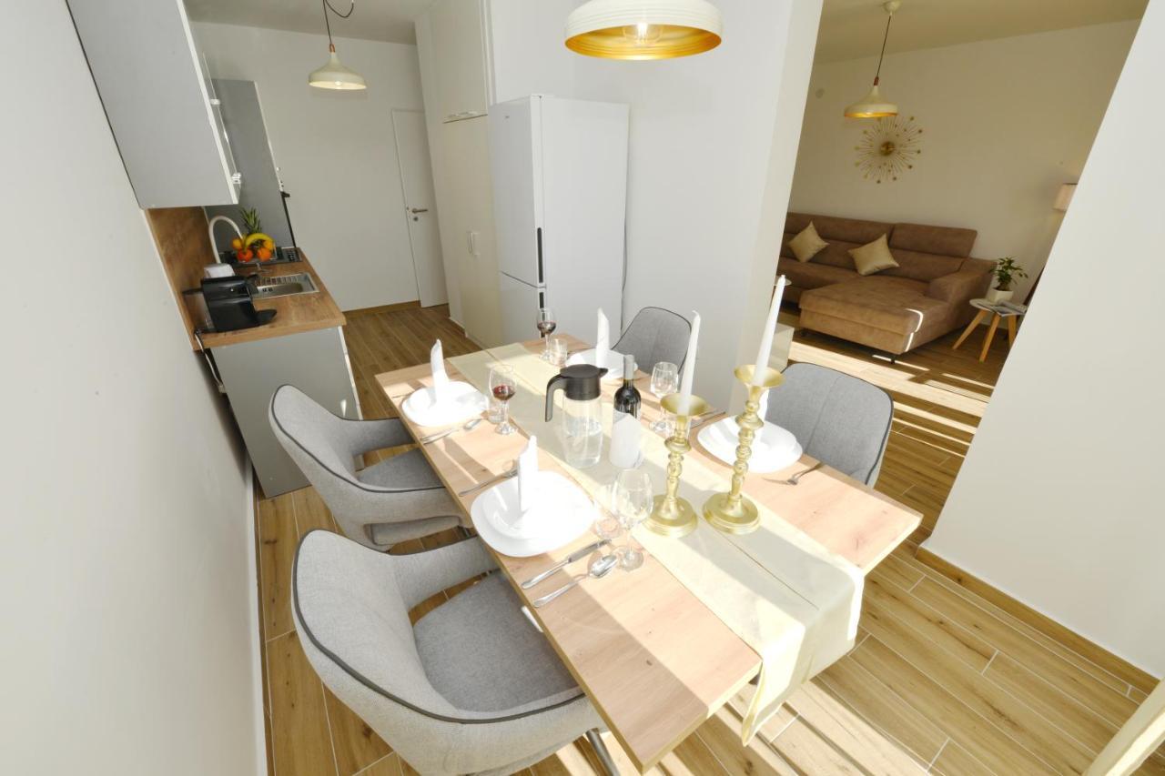 זאדאר Apartman Lola מראה חיצוני תמונה