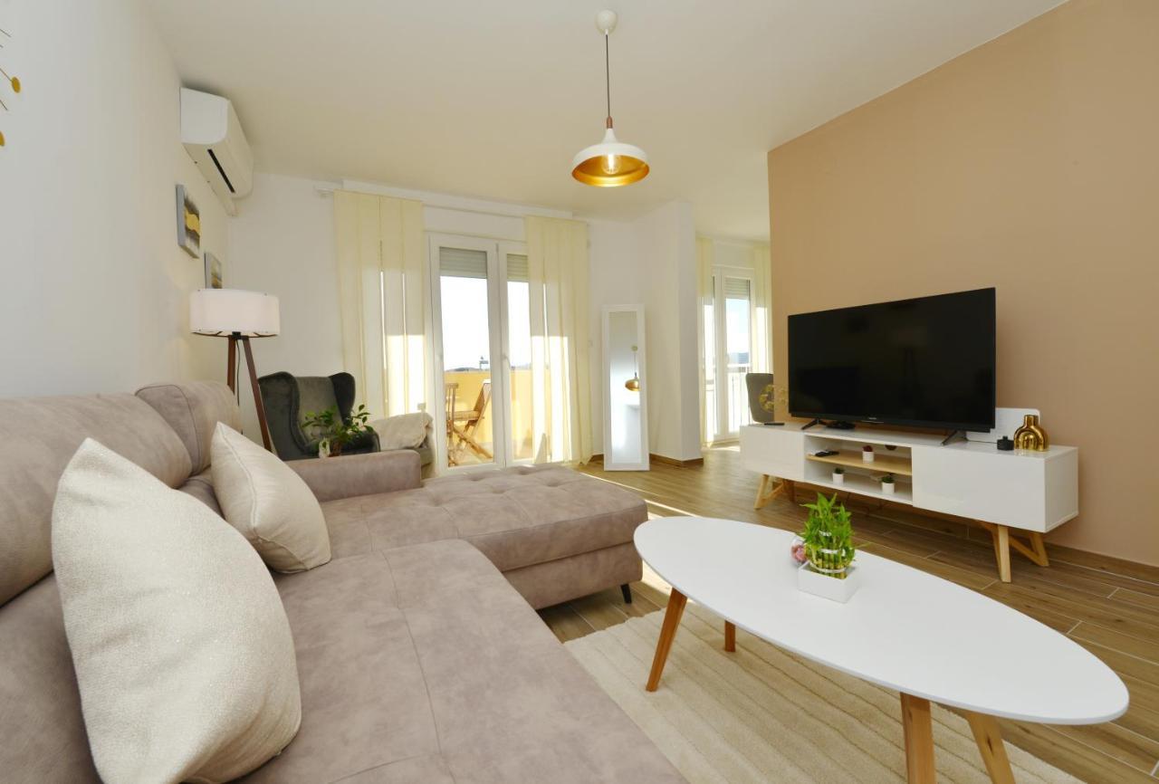 זאדאר Apartman Lola מראה חיצוני תמונה