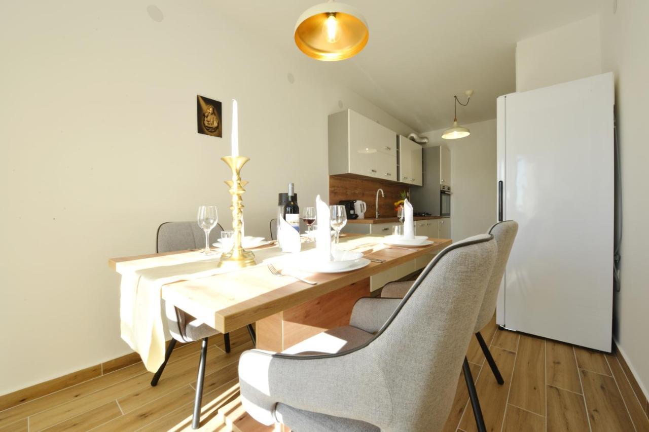 זאדאר Apartman Lola מראה חיצוני תמונה